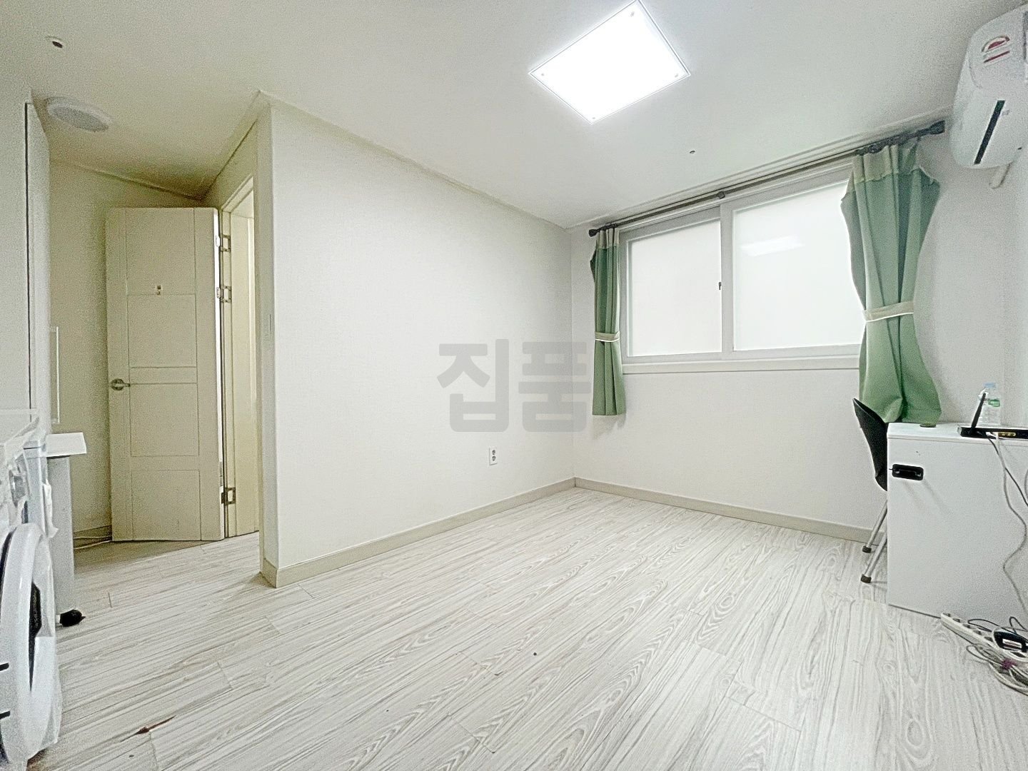 서울 강서구 방화동 디자인하우스 월세 3000만원 30만원 매물 이미지