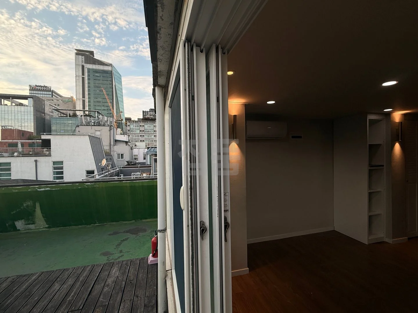 서울 강남구 역삼동 모닝홈 월세 101만원 매물 이미지