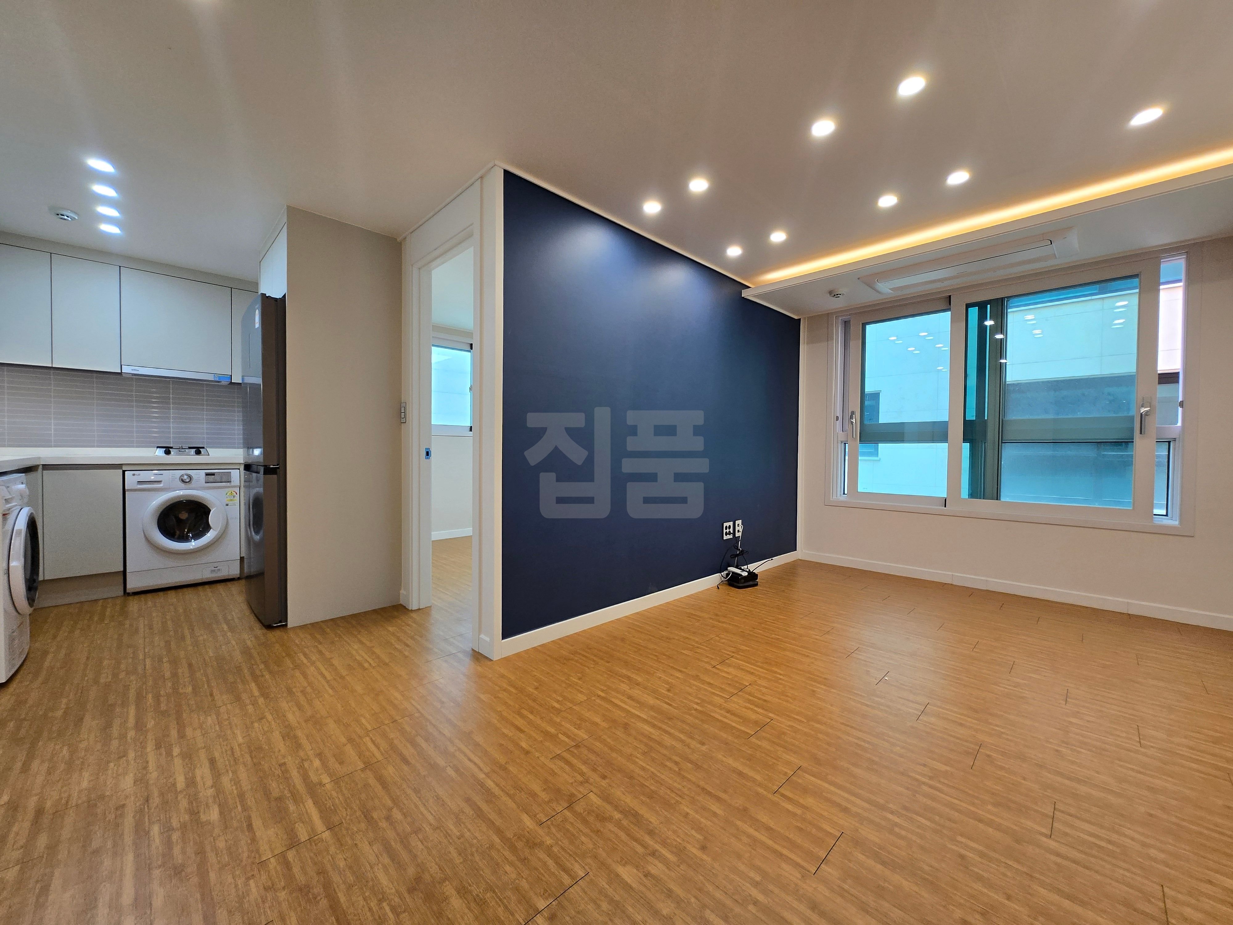 경기 수원시 권선구 권선동 블루하우스 월세 2000만원 100만원 매물 이미지