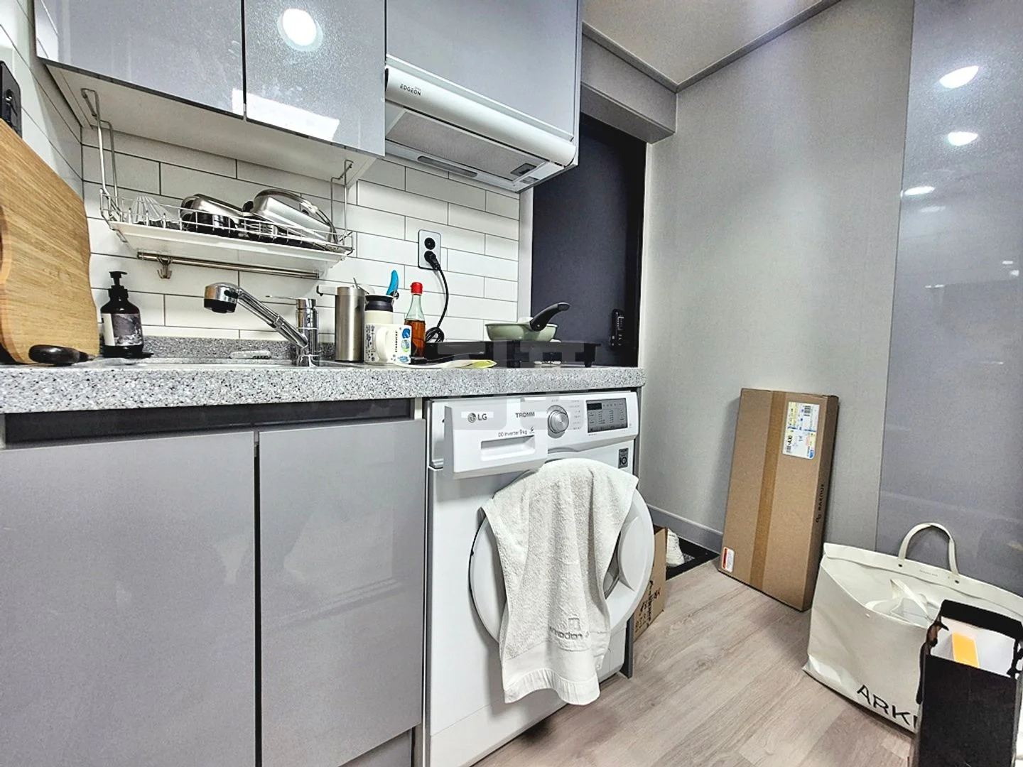 서울 관악구 신림동 신림동1432 122 월세 3000만원 70만원 매물 이미지