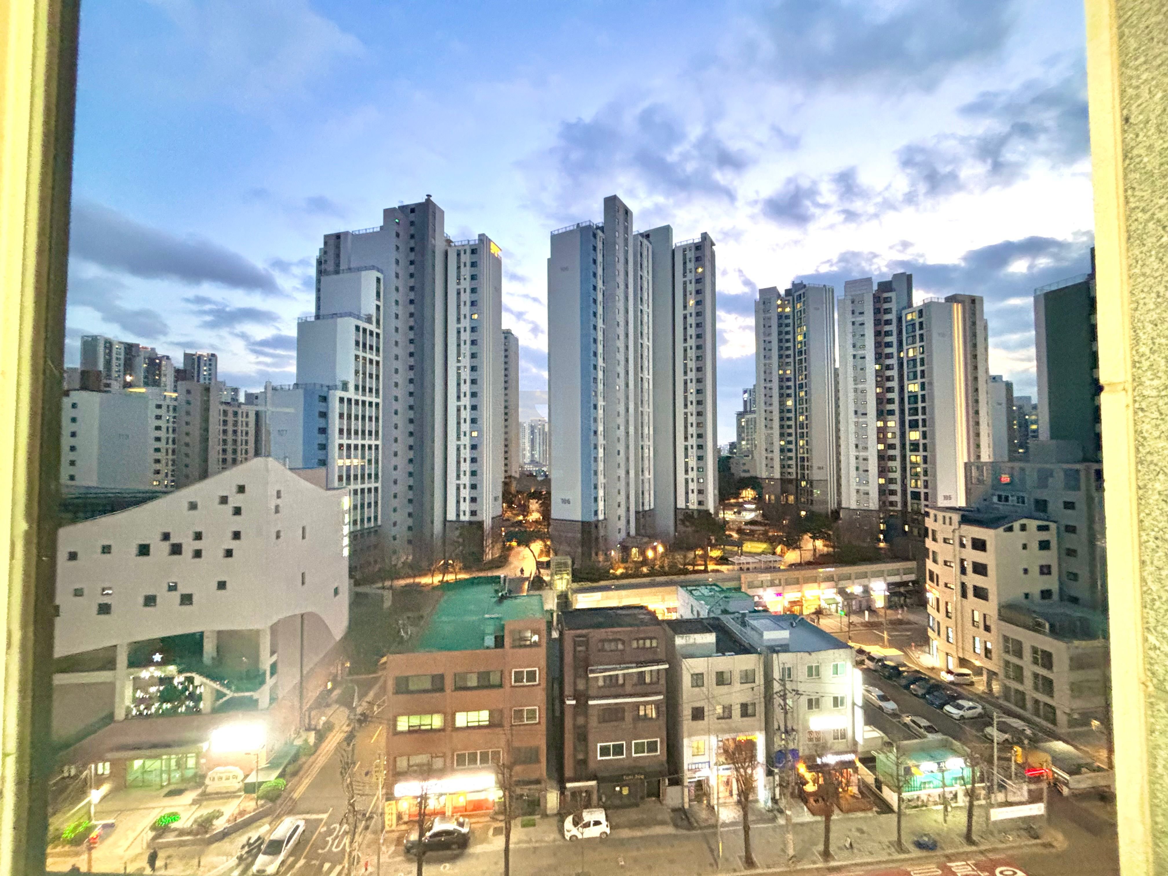 서울 영등포구 신길동 신길리버스시티 월세 200만원 120만원 매물 이미지