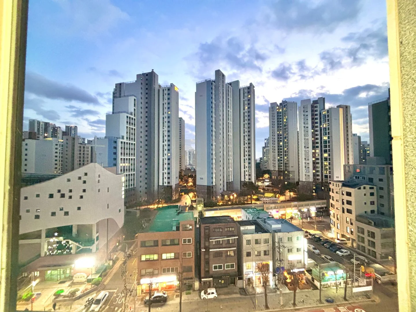 서울 영등포구 신길동 신길리버스시티 월세 200만원 120만원 매물 이미지