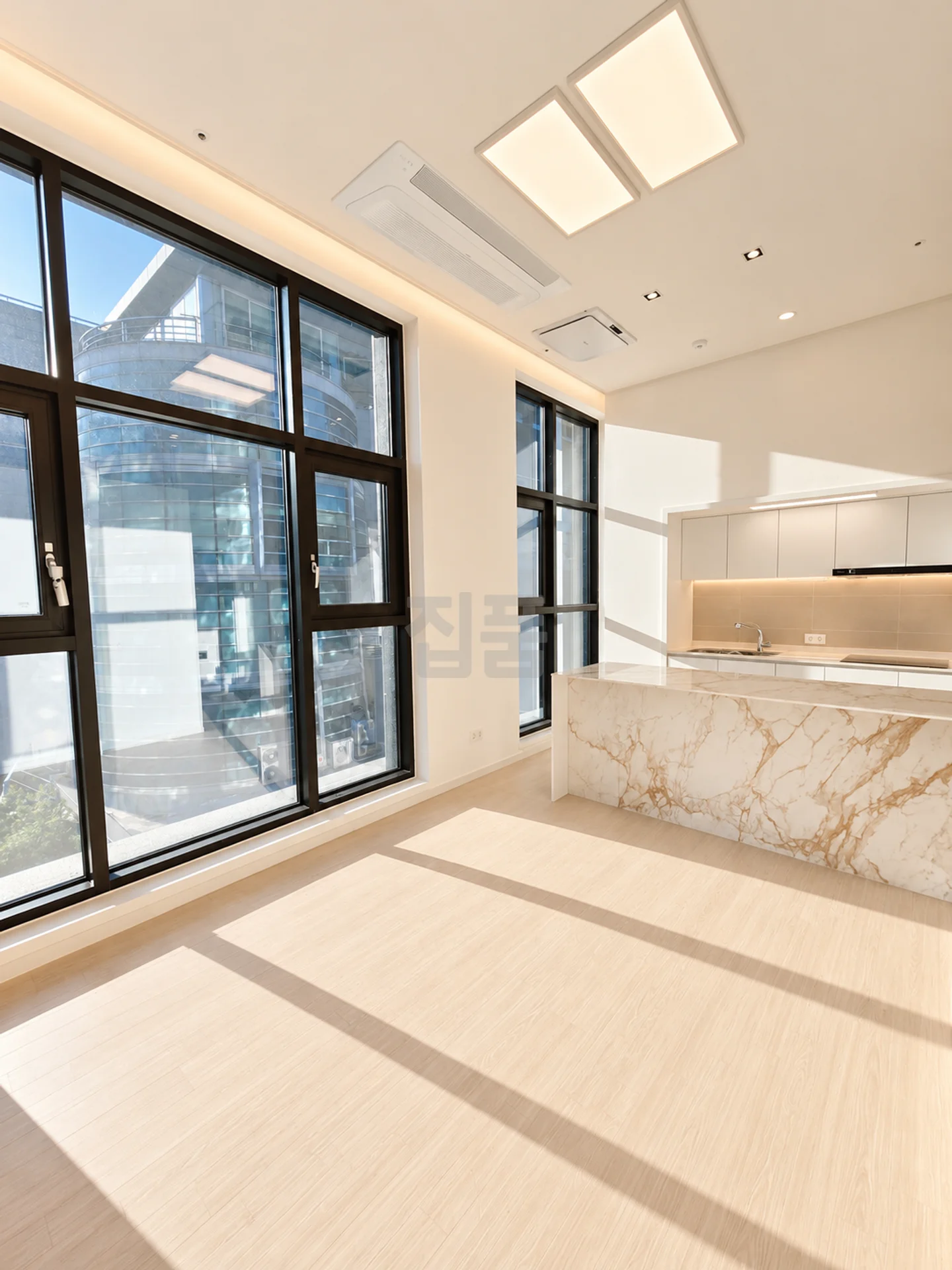 서울 강남구 역삼동 두산위브파빌리온역삼 월세 3000만원 350만원 매물 이미지