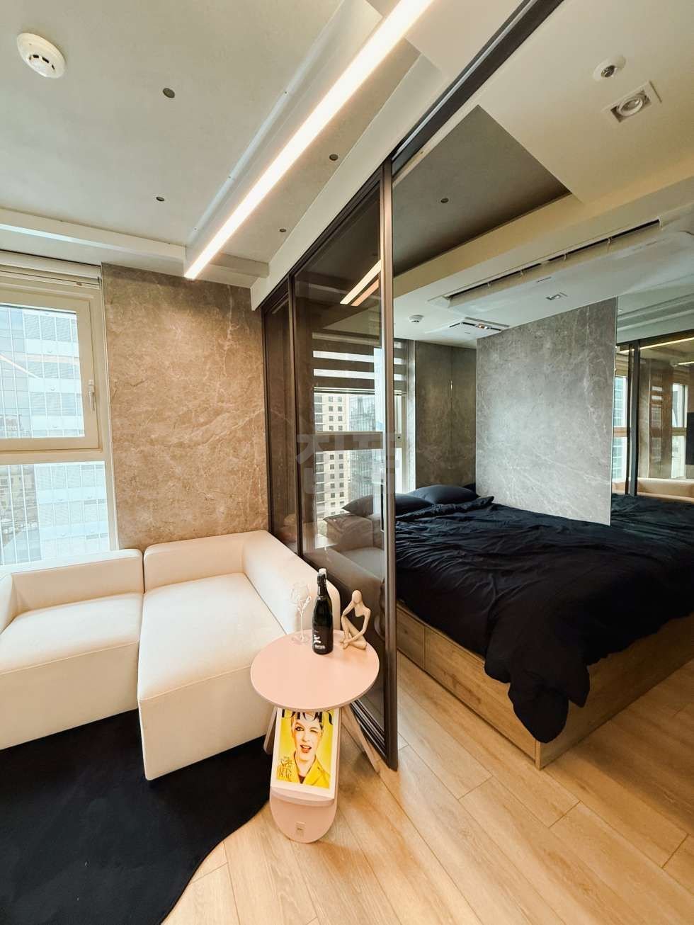 서울 강남구 역삼동 더포엠역삼 매매 9억 매물 이미지