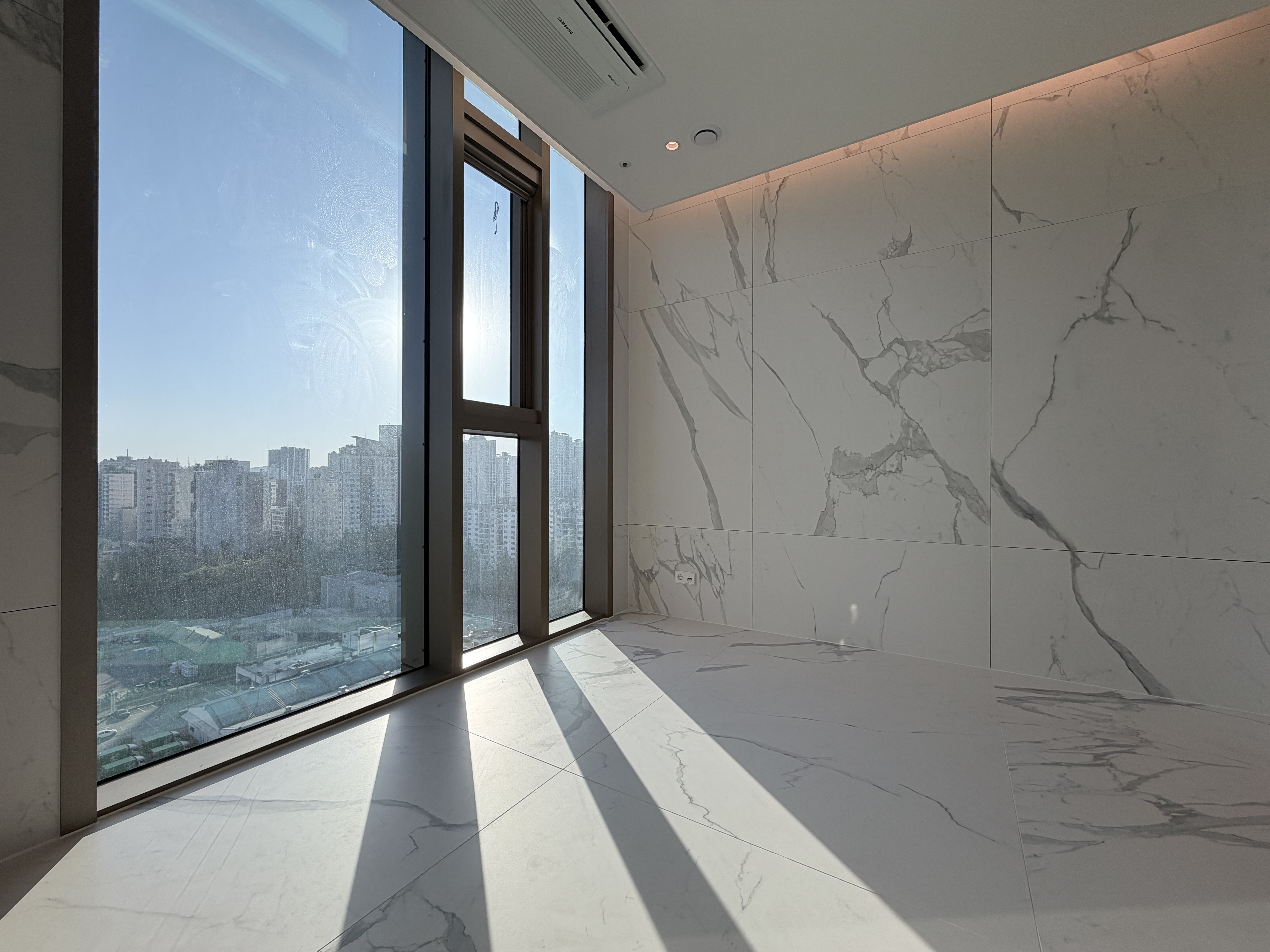 서울 서초구 서초동 르피에드인강남 단기임대 390만원 390만원 매물 이미지