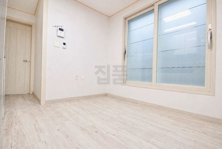 경기 수원시 영통구 매탄동 정은빌 월세 1000만원 65만원 매물 이미지