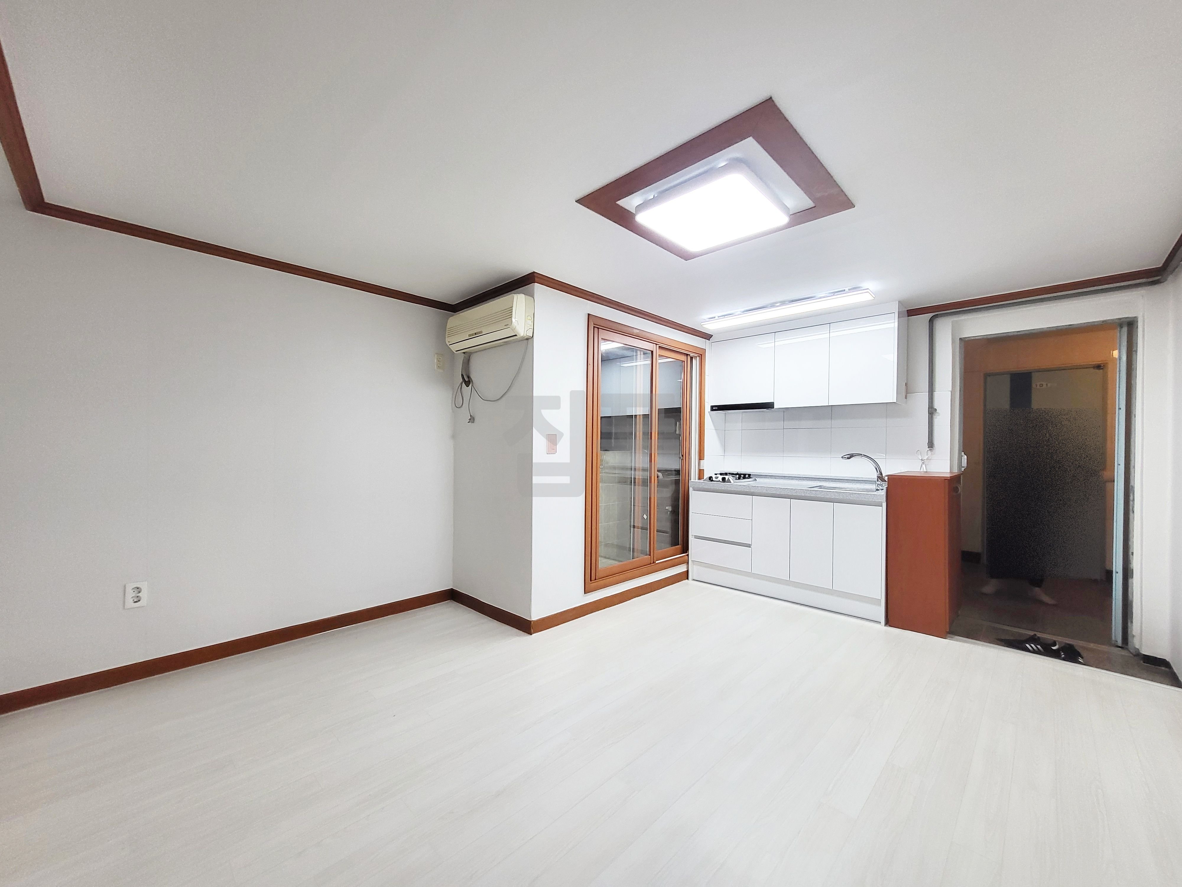 서울 강남구 역삼동 역삼동724 38 월세 1000만원 70만원 매물 이미지