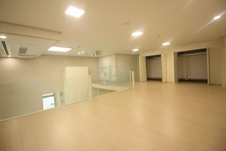서울 서대문구 창천동 라포레 매매 6억8900만원 매물 이미지