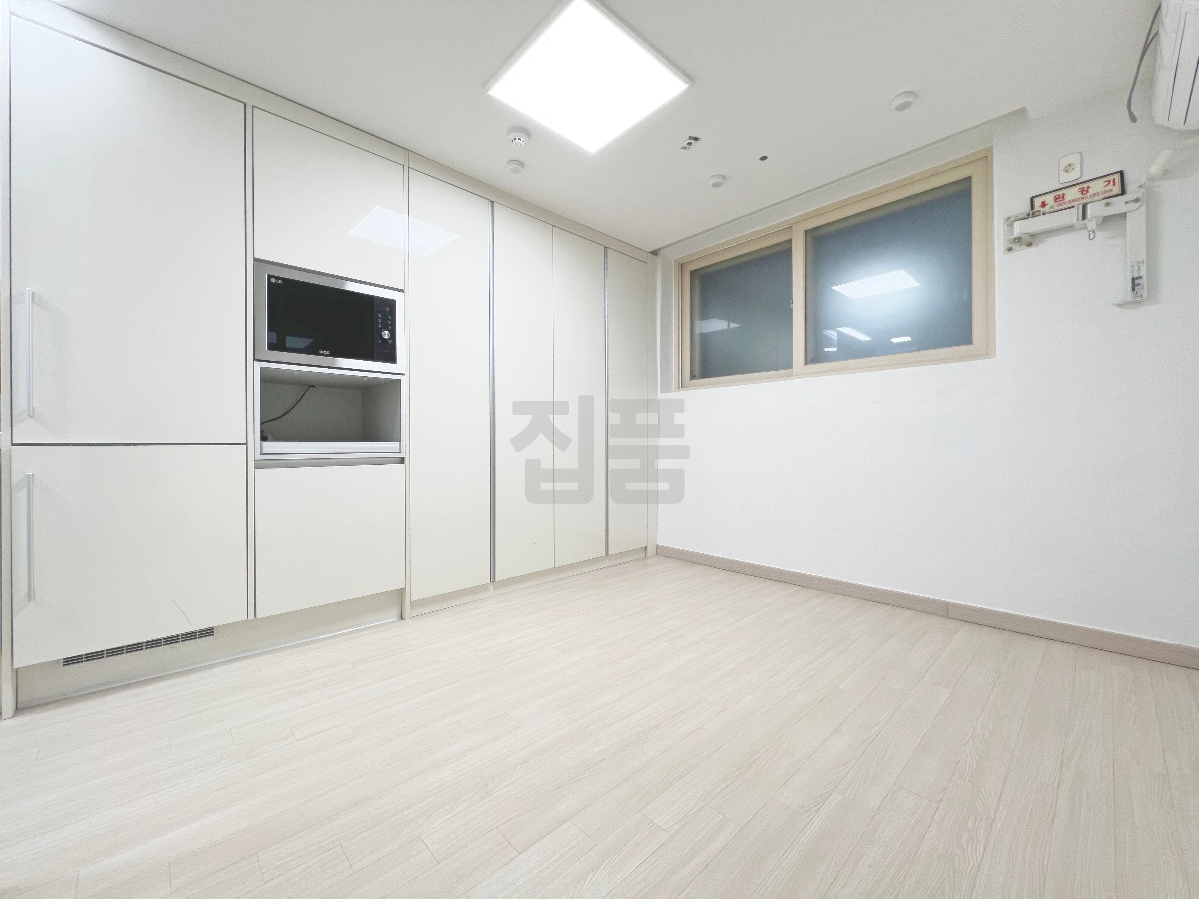 서울 영등포구 영등포동8가 더로드2 월세 5000만원 49만원 매물 이미지