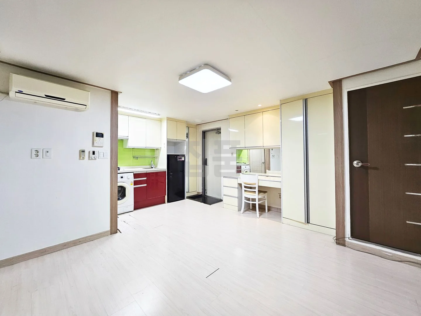 서울 강남구 논현동 리안빌리지 월세 1억3000만원 10만원 매물 이미지