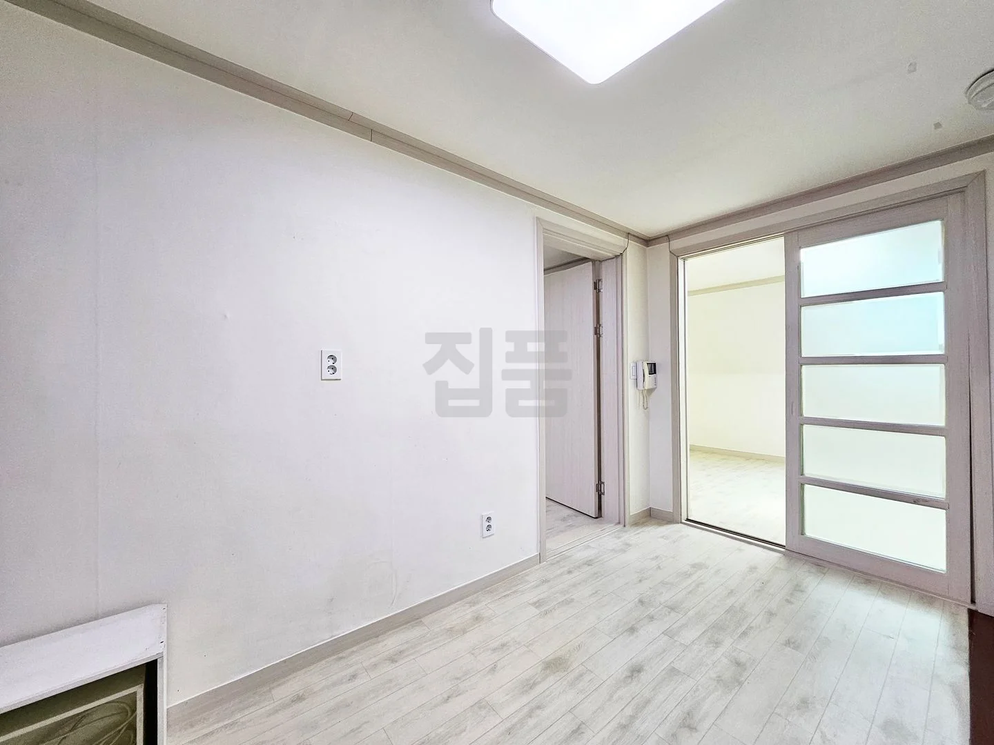 서울 강남구 대치동 세원빌딩 월세 7000만원 87만원 매물 이미지